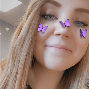 Meet your Posher, Rebecca